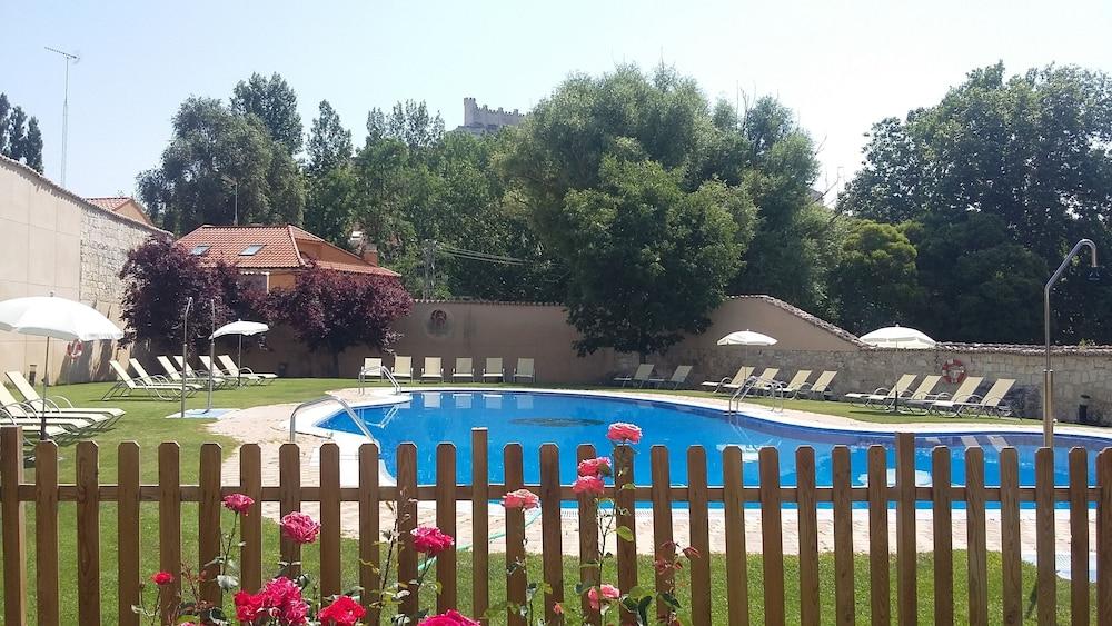 Azz Penafiel Las Claras Hotel & Spa Exterior foto