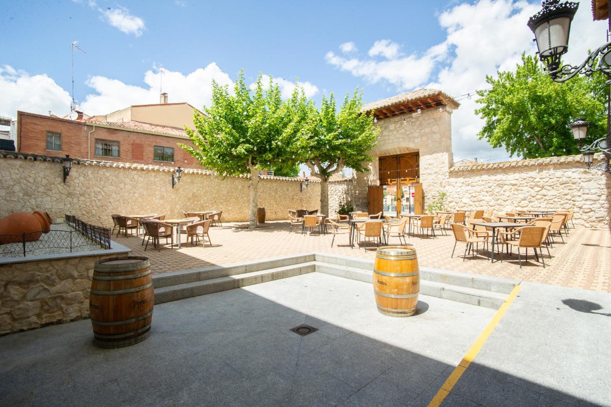 Azz Penafiel Las Claras Hotel & Spa Exterior foto