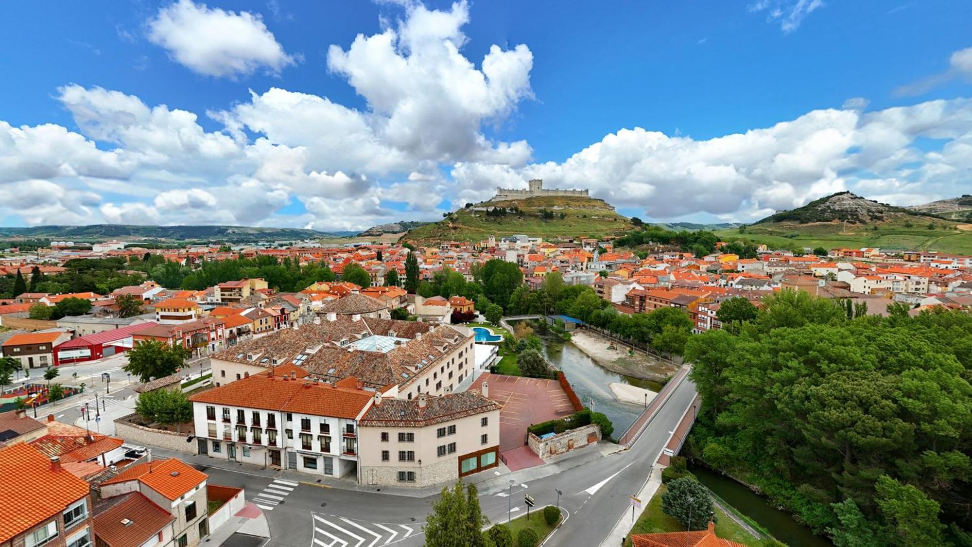Azz Penafiel Las Claras Hotel & Spa Exterior foto