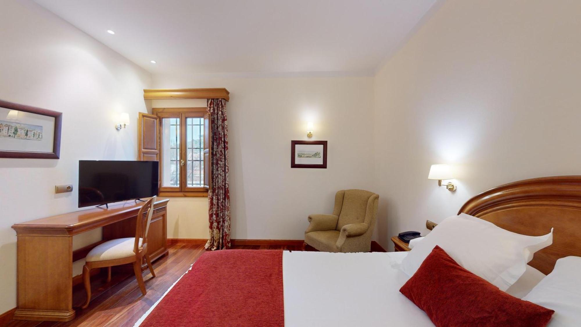 Azz Penafiel Las Claras Hotel & Spa Exterior foto