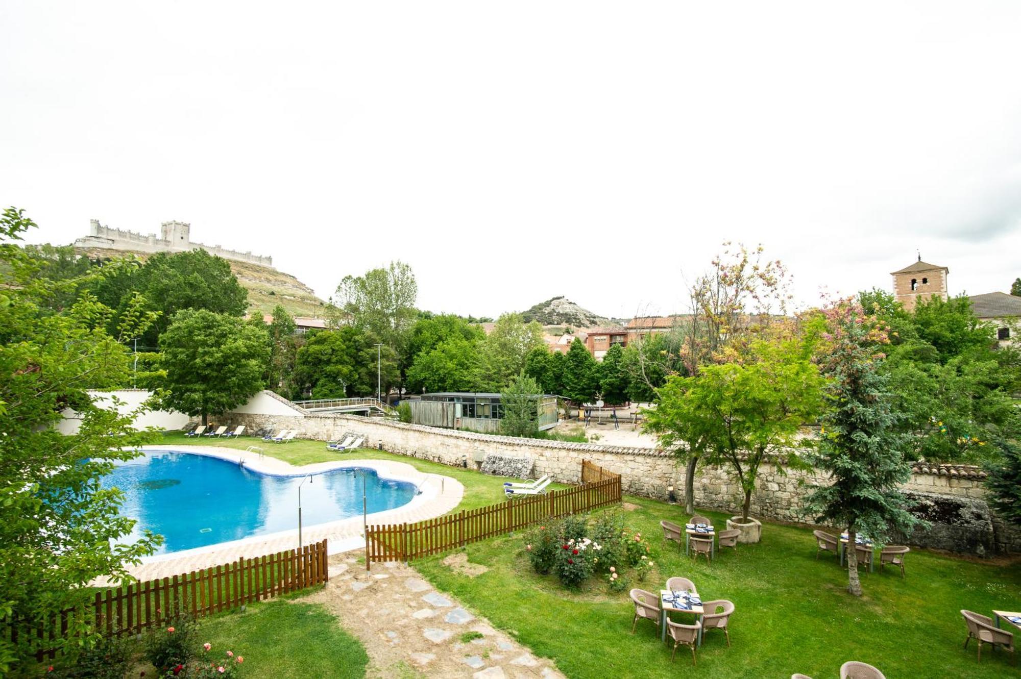 Azz Penafiel Las Claras Hotel & Spa Exterior foto